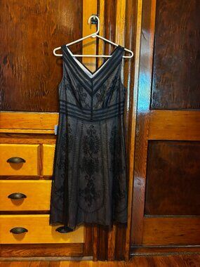Ann Taylor LOFT Petites Black Mesh/Lace Dress Size 8P NWT